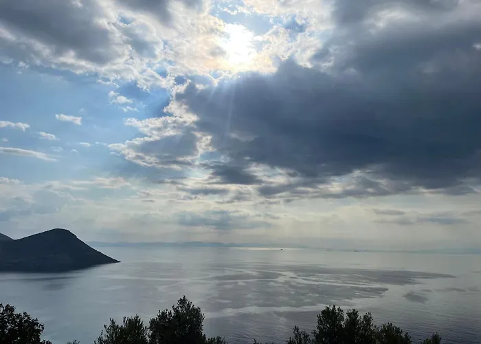 Amerini's Stone Argilia