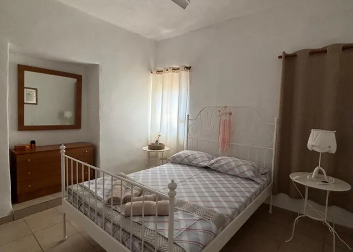 Amerini's Stone Argilia