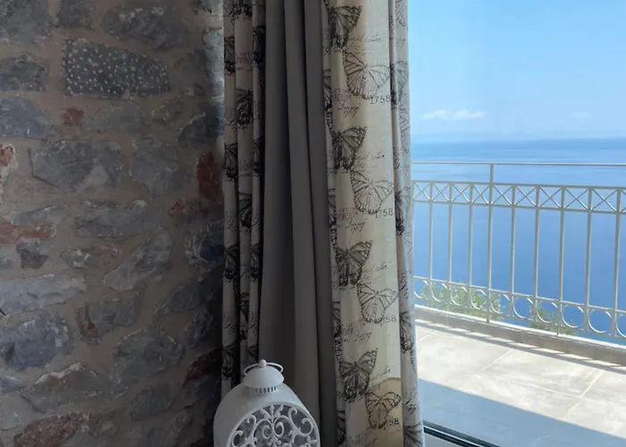 Amerini's Stone Hébergement de vacances Argilia