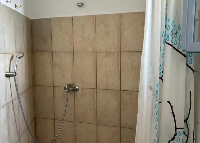 Amerini's Stone Argilia