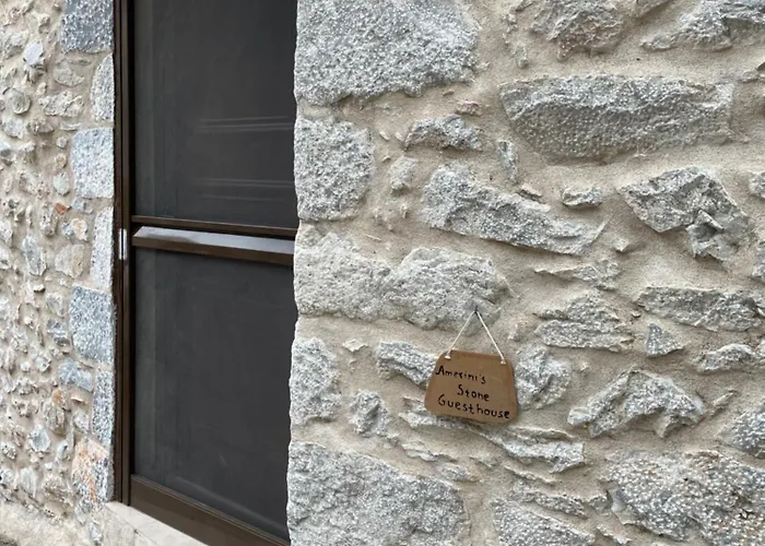 Amerini's Stone Hébergement de vacances *